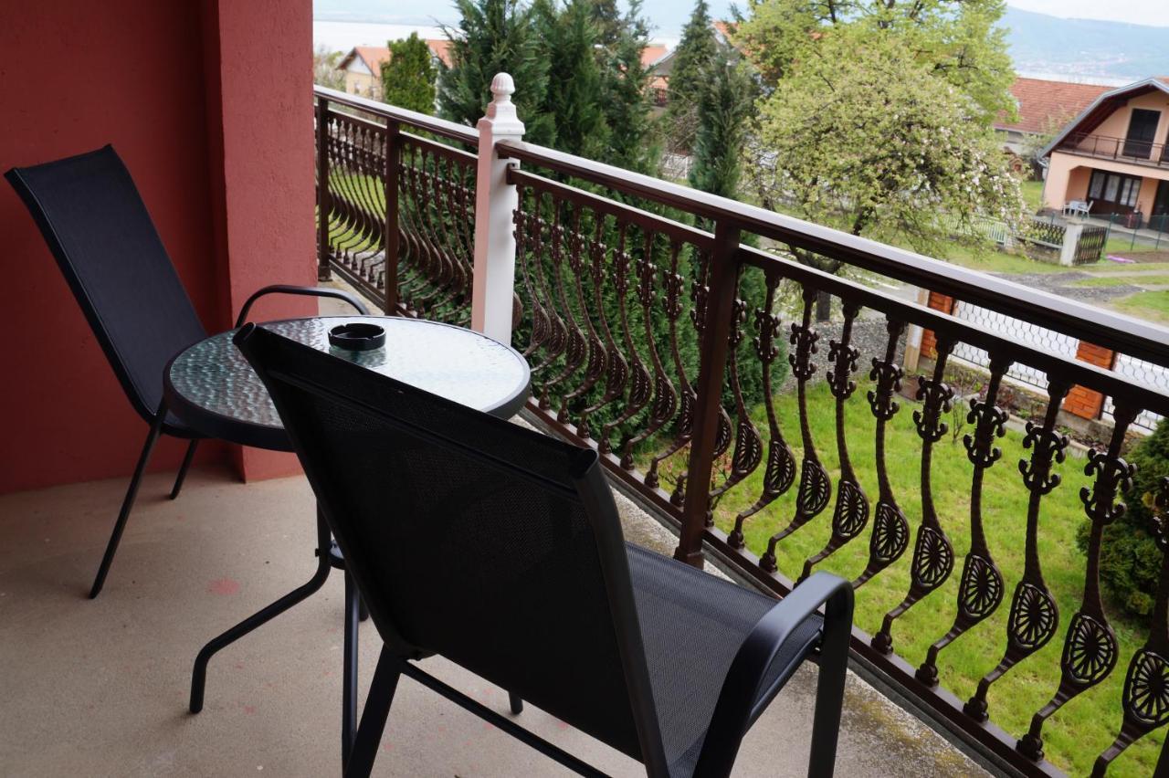 Guest House Lona Golubac Luaran gambar